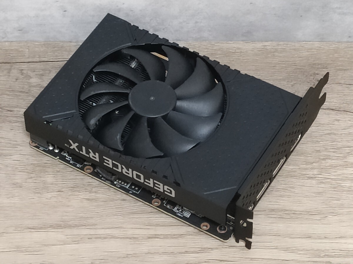 NVIDIA ZOTAC GeForce RTX3050 8GB 【グラフィックボード】