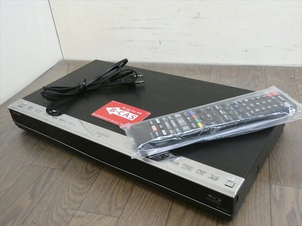 1TB☆14年☆シャープ/SHARP/AQUOS☆HDD/BDレコーダー☆BD-W1600☆リモコン付☆2番組同時録畫☆3D対応機 管SA8831