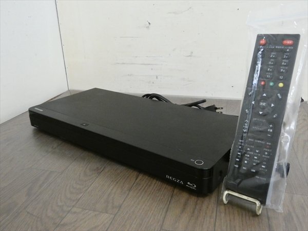 1TB☆17年☆東芝/REGZA☆HDDBDレコーダー☆DBR-W1007☆リモコン付☆2番組同時録畫☆3D対応機 管CX35594