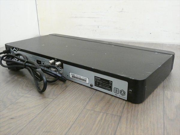 1TB☆15年☆東芝/REGZA☆HDD/BDレコーダー☆DBR-Z520☆リモコン付☆2番組同時録畫☆3D対応機 管CX35602