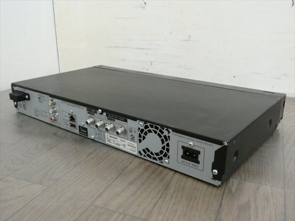 1TB☆15年☆シャープ/SHARP/AQUOS☆HDD/BDレコーダー☆BD-W1800☆リモコン付☆2番組同時(shí)録畫☆3D対応機(jī) 管SA8823