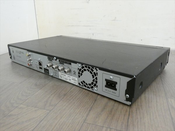 500GB☆15年☆シャープ/SHARP/AQUOS☆HDD/BDレコーダー☆BD-W570☆リモコン付☆2番組同時録畫☆3D対応機 管SA8819