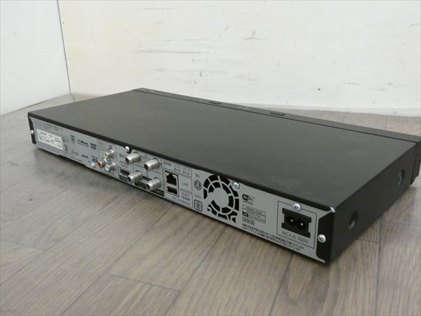 1TB☆16年☆シャープ/SHARP/AQUOS☆HDD/BDレコーダー☆BD-NT1000☆リモコン付☆3番組同時(shí)録畫☆3D対応機(jī) 管SA8855