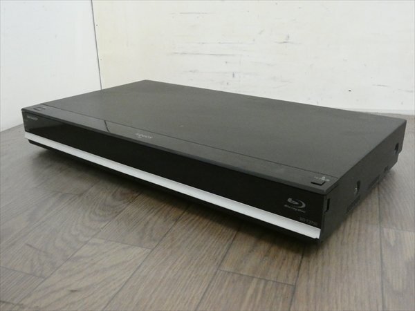 3TB☆カセットHDD付屬☆15年☆シャープ/SHARP☆HDD/BDレコーダー☆BD-T3700☆リモコン付☆3番組同時(shí)録畫☆3D対応機(jī) 管SA8821