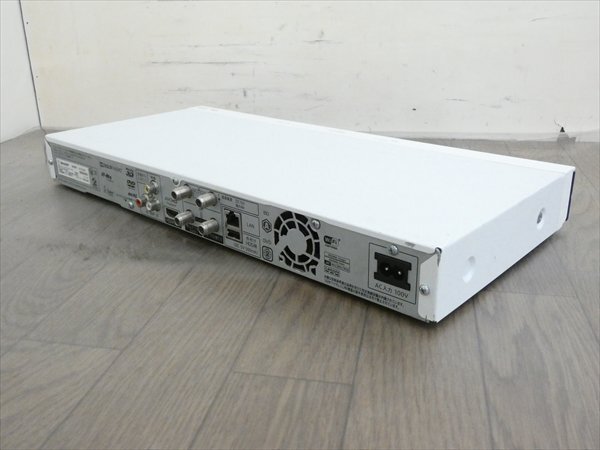 1TB☆18年☆シャープ/SHARP/AQUOS☆HDD/BDレコーダー☆BD-WW1200☆リモコン付☆2番組同時録畫☆3D対応機 管SA8858