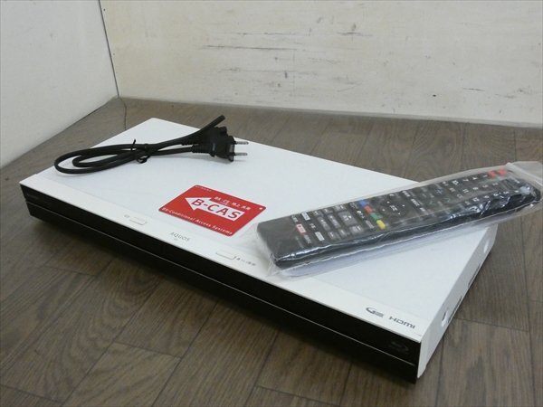 1TB☆18年☆シャープ/SHARP/AQUOS☆HDD/BDレコーダー☆BD-WW1200☆リモコン付☆2番組同時録畫☆3D対応機 管SA8858
