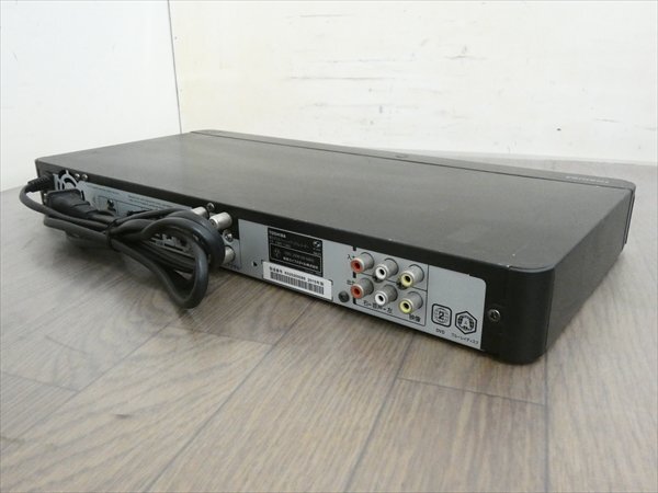 2TB☆15年☆東芝/REGZA☆HDD/BDレコーダー☆DBR-T460☆リモコン付☆3番組同時録畫/3D対応機 管CX35502