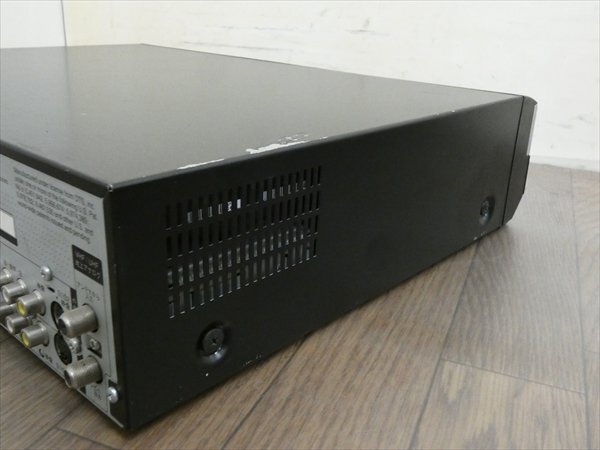 パナソニック/DIGA☆HDD/DVD/VHSレコーダー☆DMR-XW200V☆リモコン付 管CX35618