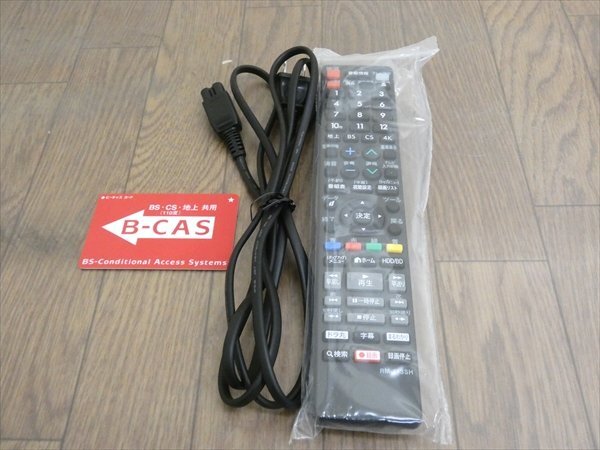 2TB☆18年☆シャープ/SHARP/AQUOS☆HDD/BDレコーダー☆BD-UT2200☆リモコン付☆3番組同時録畫☆3D対応機(jī) 管SA8833