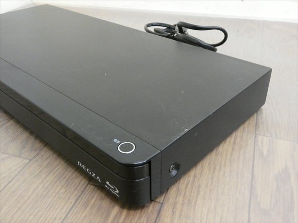 1TB☆18年☆東芝/REGZA☆HDDBDレコーダー☆DBR-T1008☆リモコン付☆3番組同時録畫/3D対応機 管CX35604
