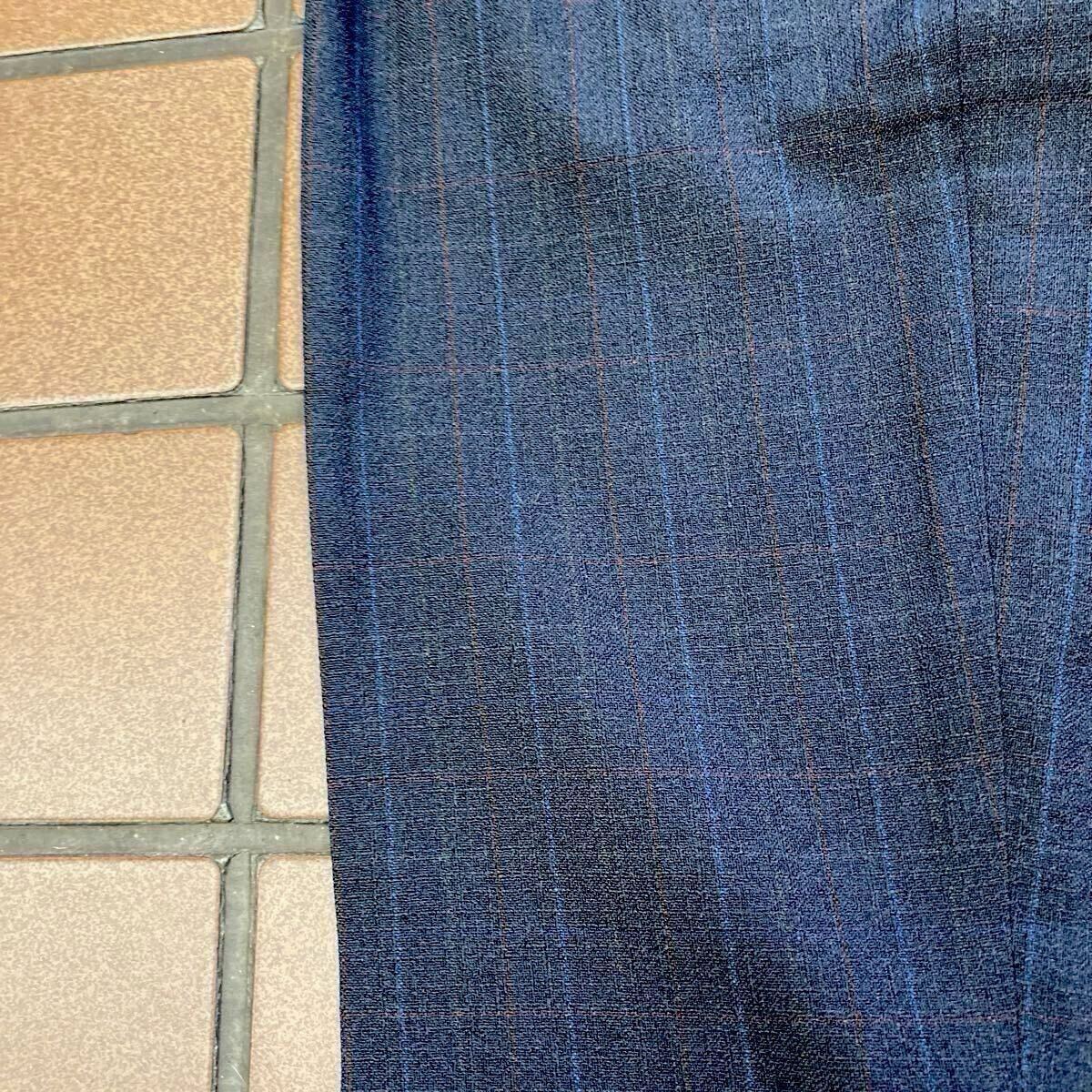 《新品》夏物 ビジネス カジュアル ゴルフ スラックス サイズ 88cm 2タック 日本製 ポリエステル 100% 濃紺色 格子柄(エンジ&ブルー)_画像3