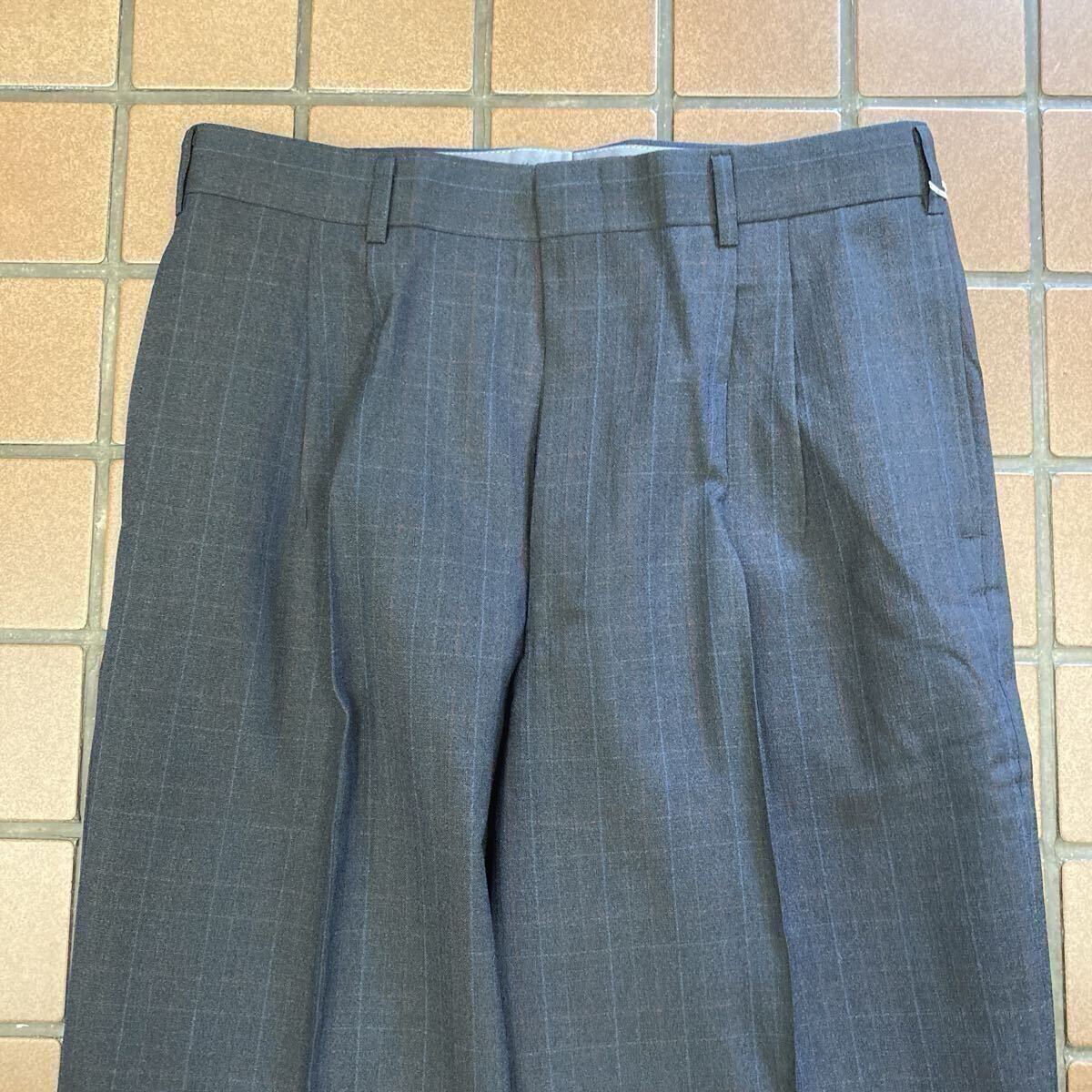 《新品》夏物 ビジネス カジュアル ゴルフ スラックス サイズ 88cm 2タック 日本製 ポリエステル 100% 濃紺色 格子柄(エンジ&ブルー)_画像7
