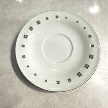 ●H7-6-156 GIVENCHY　ジバンシー シニアチュール　カップ&ソーサーセット 5客 未使用 保管品_画像6