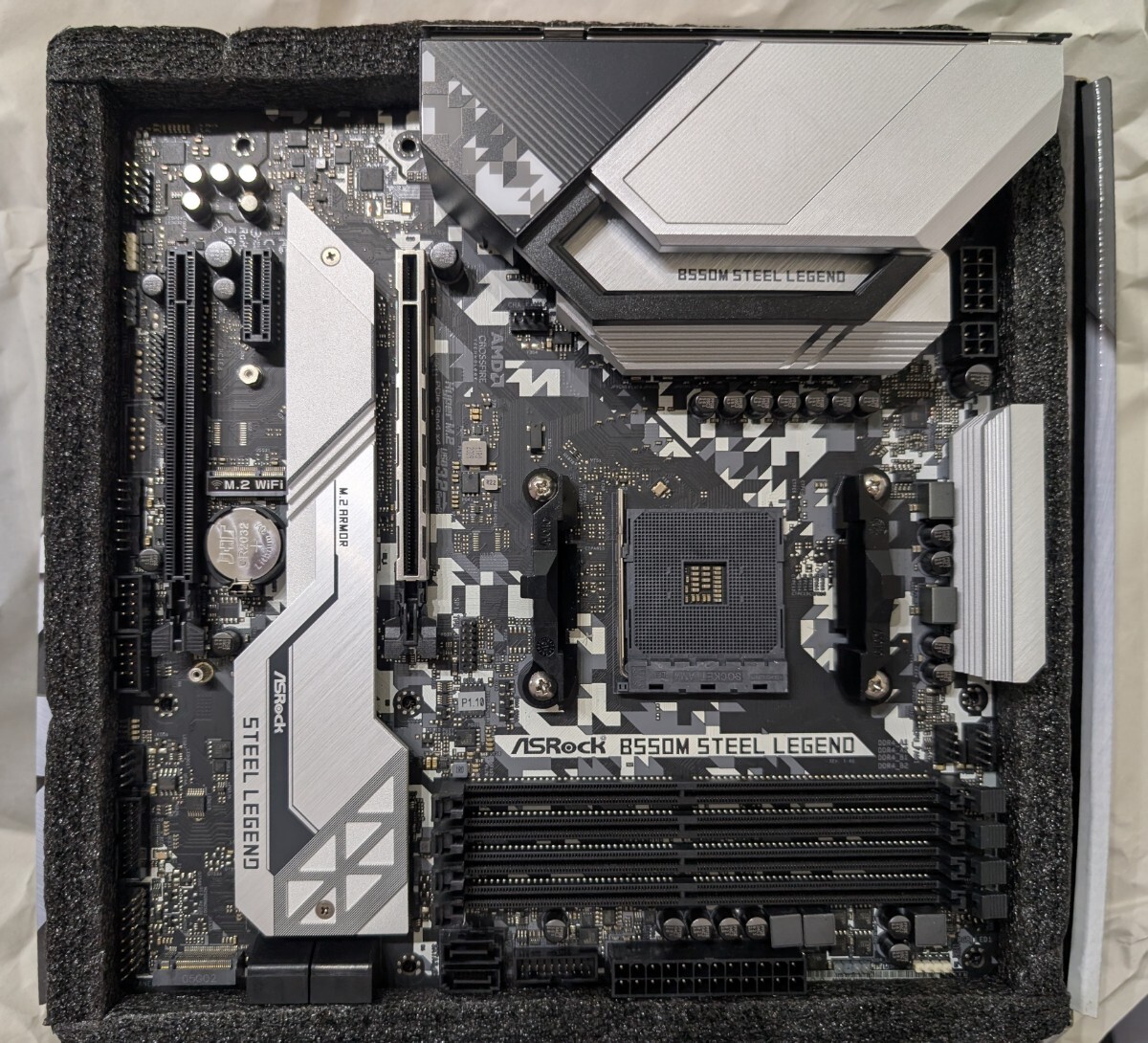 ASRock B550M STEEL LEGEND Socket AM4 MicroATXマザーボード　中古
