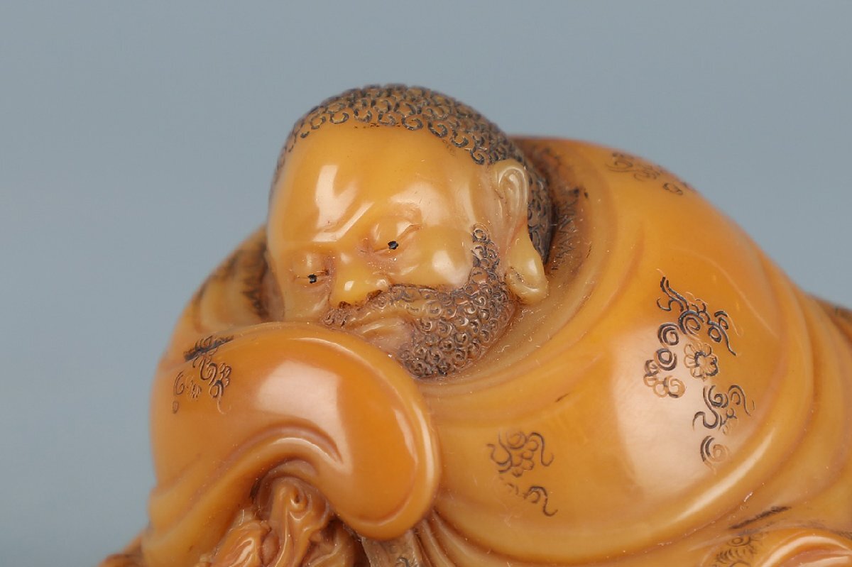 【安】清時代 之謙銘 壽山田黃石彫 羅漢造像 共箱 極細工 古置物 古擺件 中國古美術 時代物 396