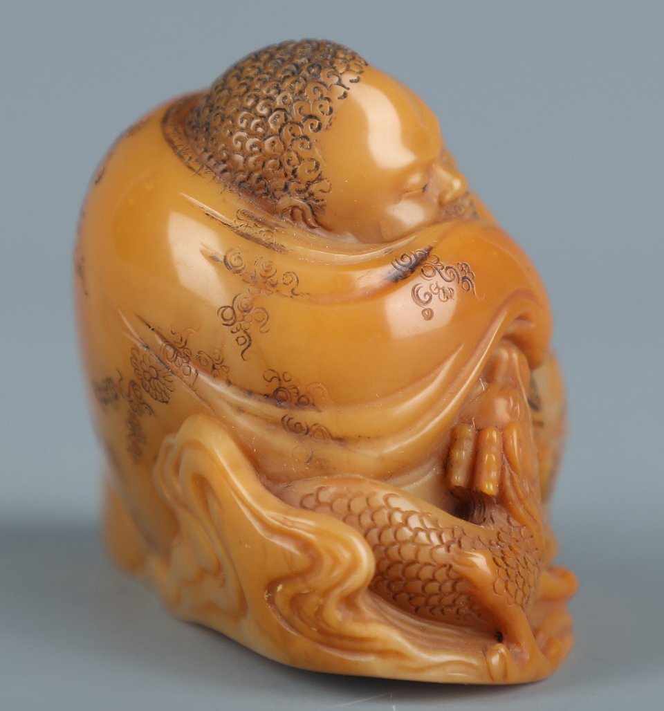 【安】清時代 之謙銘 壽山田黃石彫 羅漢造像 共箱 極細工 古置物 古擺件 中國古美術 時代物 396