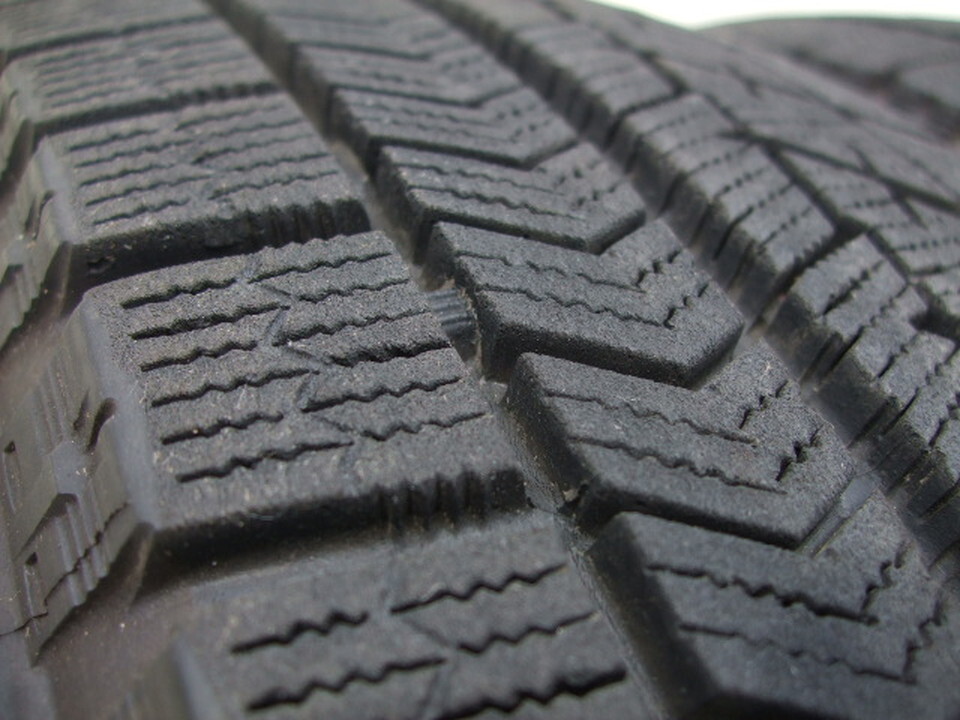 ブリヂストン BLIZZAK VRX 155/65R14 75Q 2018年製 2本 会社宛 送料安い H32_画像4