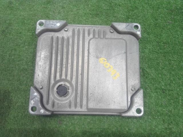 ファイター TKG-FK61F エンジンコンピューター 6M60T 112500-0370 ME307586 中古_画像2