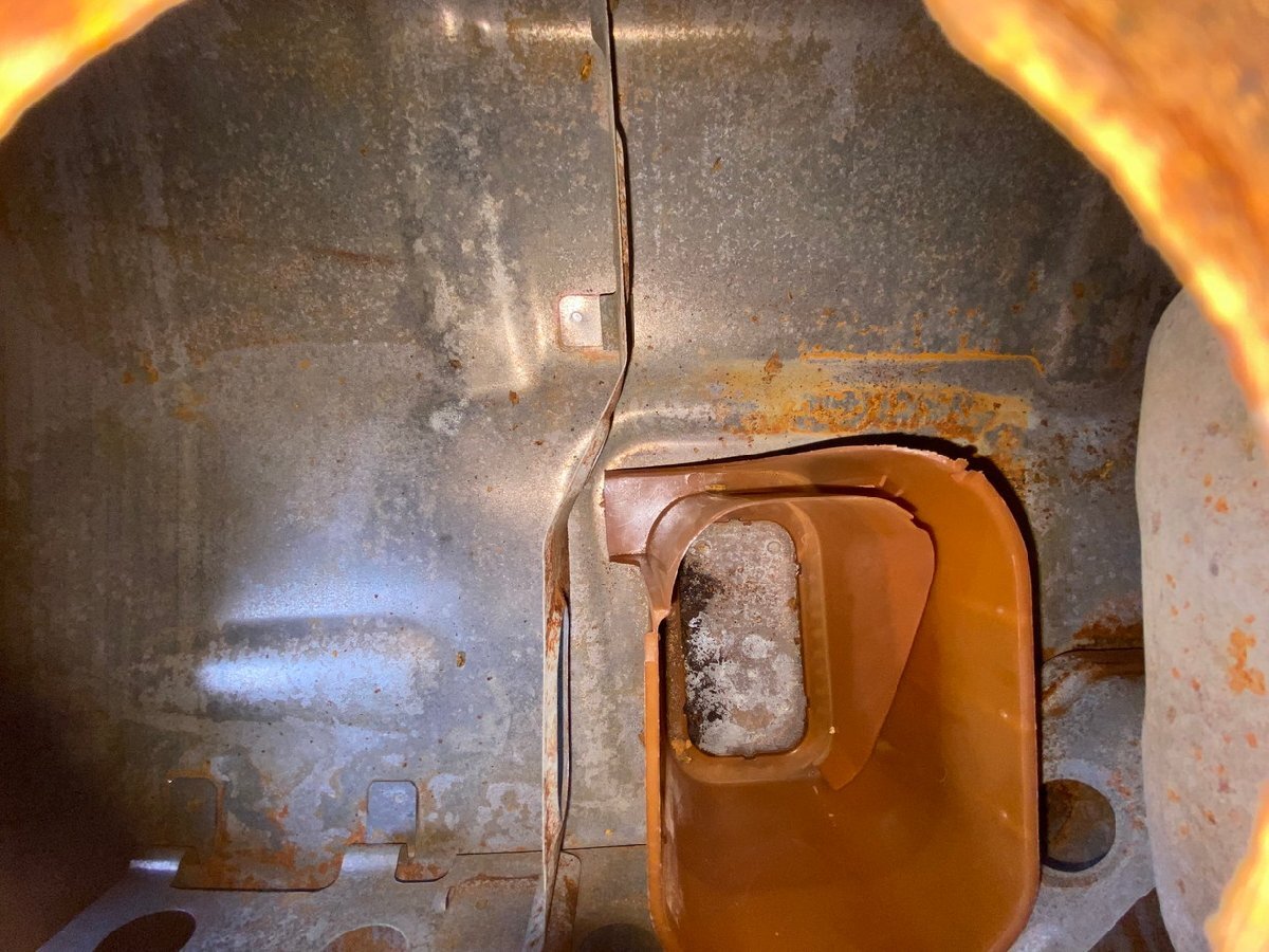 P5-85 E S62 GZ20 ソアラ 2.0GTツインターボ 燃料タンク フューエルタンク_画像8