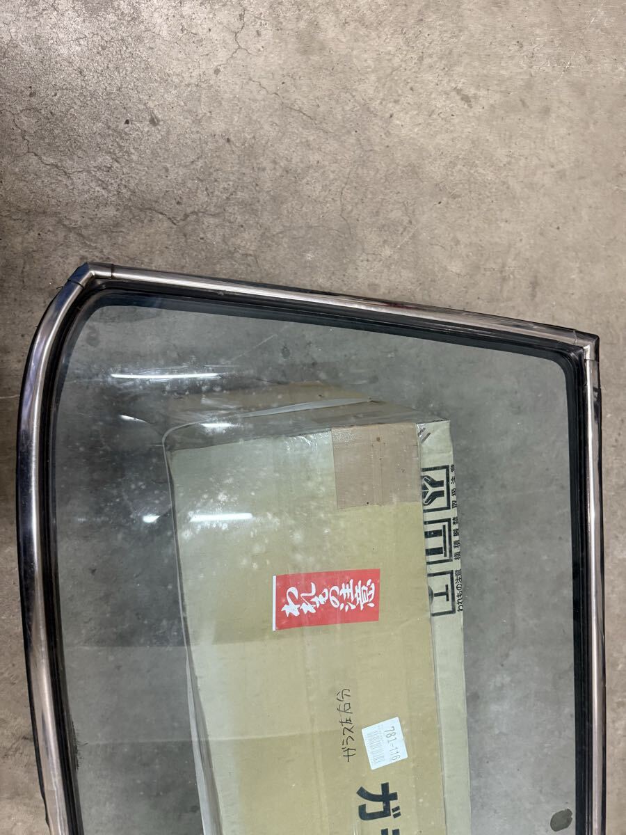 Hakosuka 2 двери для оригинальный переднее стекло