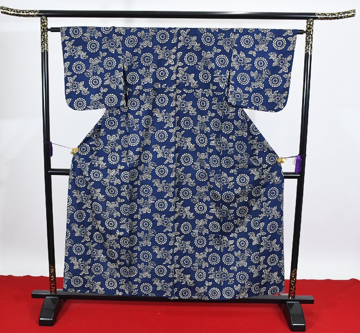 紬 つむぎ 型染め 藍染 正絹 単衣 身丈152cm 裄丈63cm ★着物 pb-3600 桜庭呉服店_画像2
