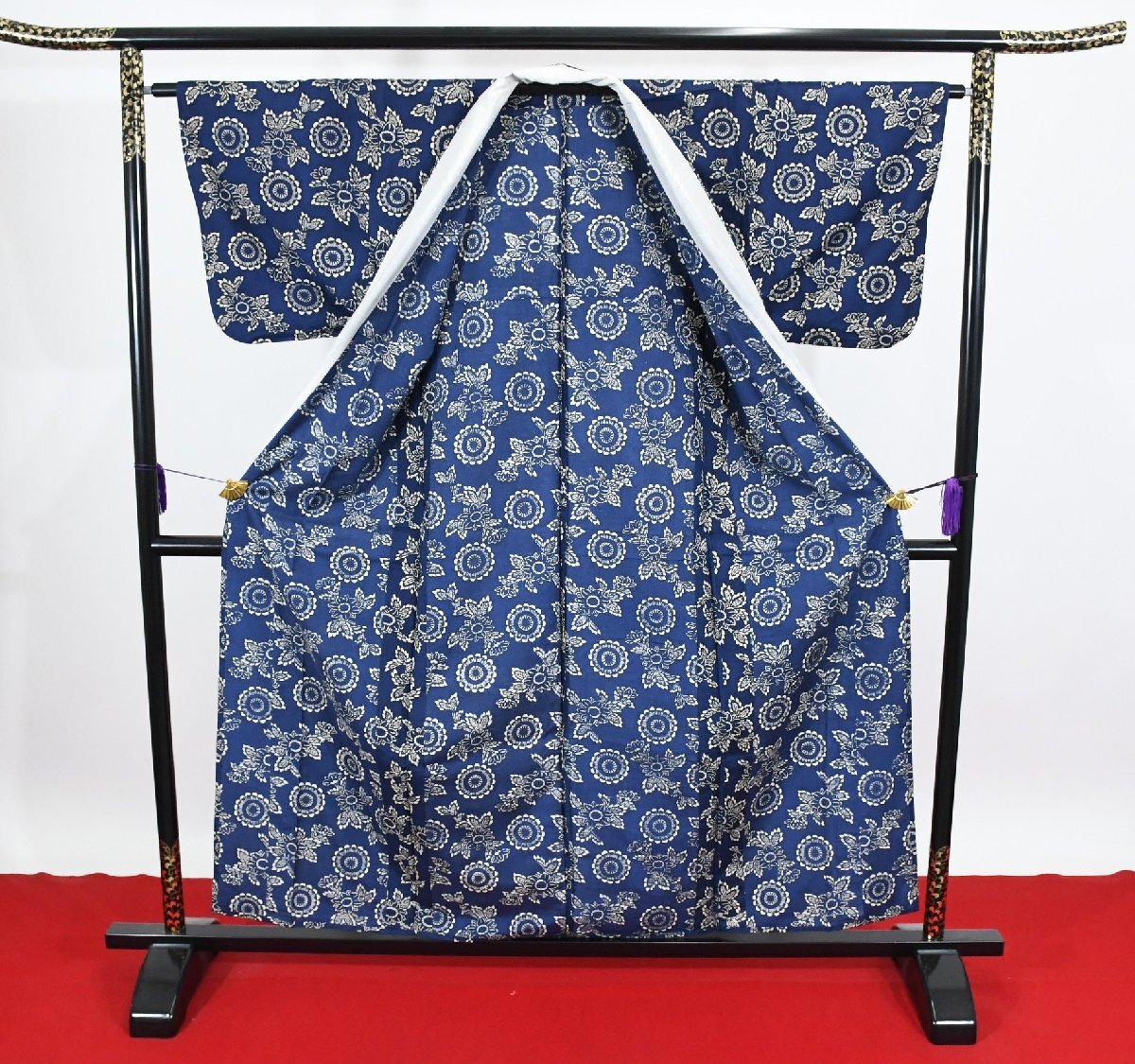 紬 つむぎ 型染め 藍染 正絹 単衣 身丈152cm 裄丈63cm ★着物 pb-3600 桜庭呉服店_画像8