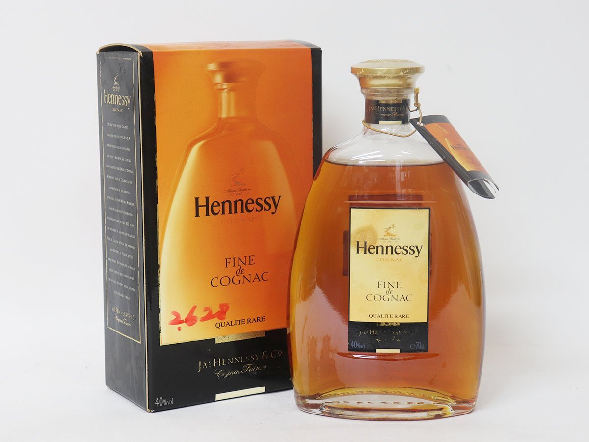◆注目! ヘネシー カリテ レア 700ml 40% 箱 コニャック Yahoo!オークション -「(貴重 希少 レア)」(ヘネシー) (コニャック)の