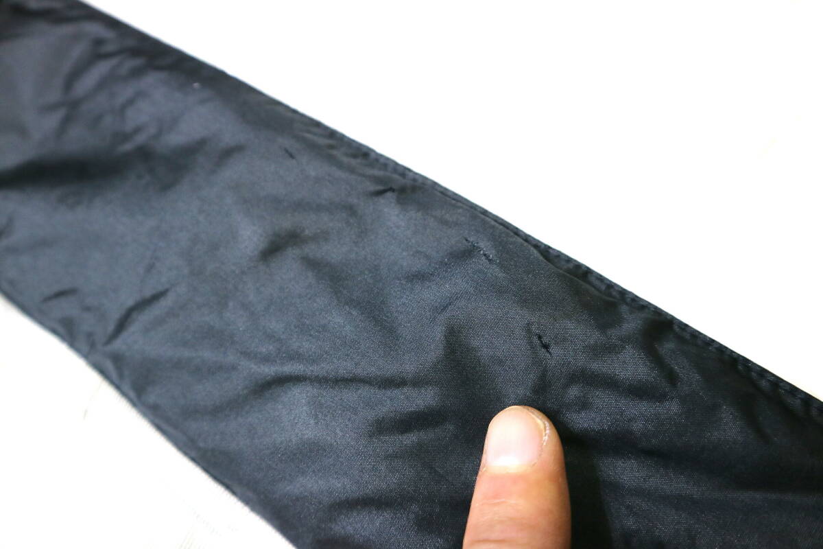 訳あり(衿傷補修)/良好!◆KISS RACING TEAM ウインドブレーカー ライディングジャケット◆Mサイズ(身長173-176センチ位)_画像7