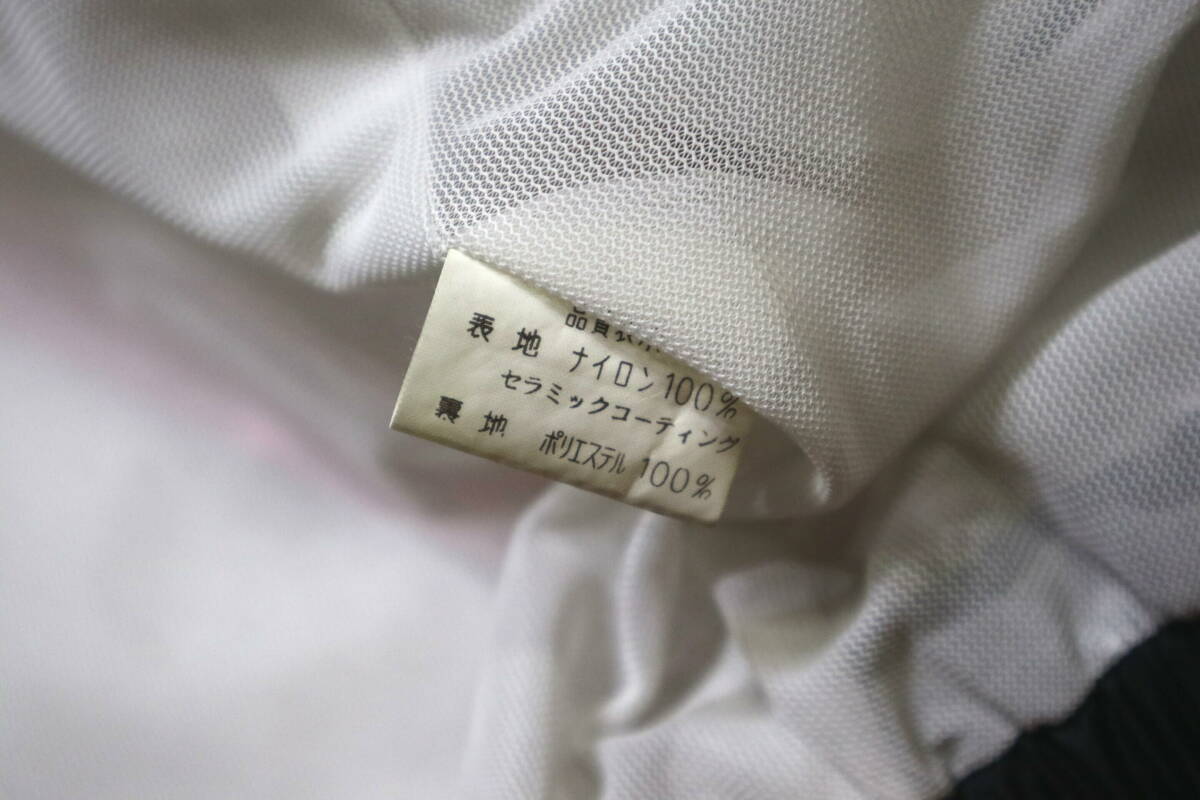 訳あり(衿傷補修)/良好!◆KISS RACING TEAM ウインドブレーカー ライディングジャケット◆Mサイズ(身長173-176センチ位)_画像9