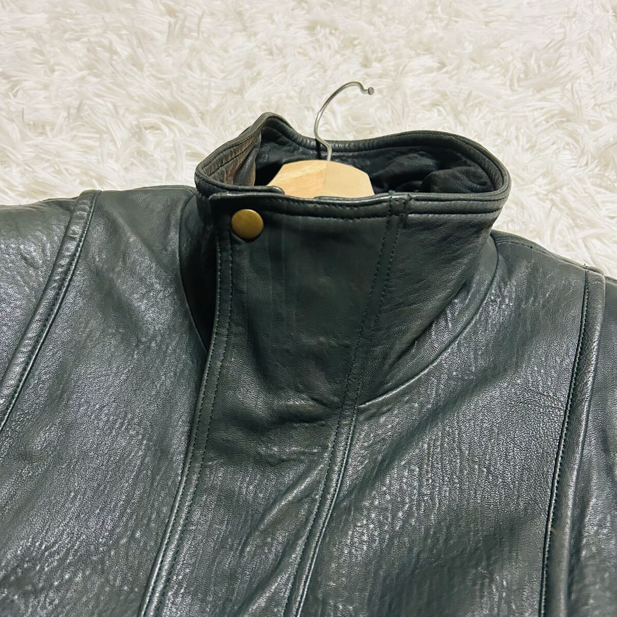 極美品/Lサイズ レザージャケット ライダース シングルライダース ラムレザー 羊革 ブルゾン 金ボタン 里地派手総柄 グレーグリーン 希少品