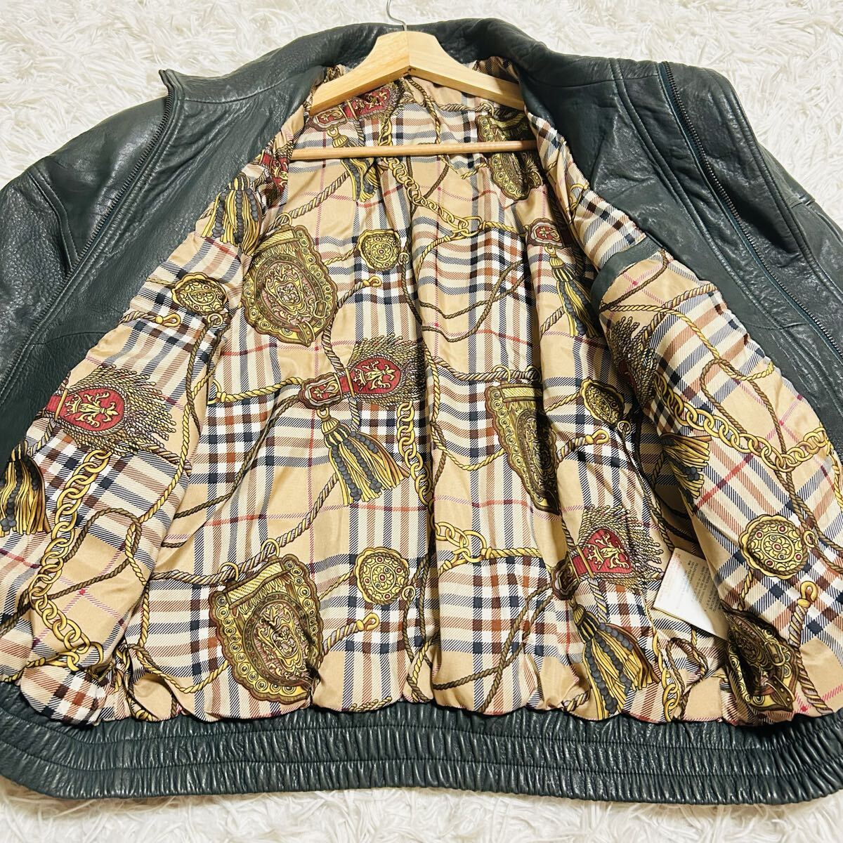 極美品/Lサイズ レザージャケット ライダース シングルライダース ラムレザー 羊革 ブルゾン 金ボタン 里地派手総柄 グレーグリーン 希少品