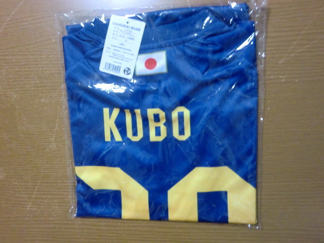 SAMURAI BLUE. гарантия . Британия KIRIN футбол Япония представитель футболка SIZE:M нераспечатанный товар  SAMURAI BLUE. гарантия . Британия KIRIN футбол Япония представитель футболка SIZE:M нераспечатанный товар