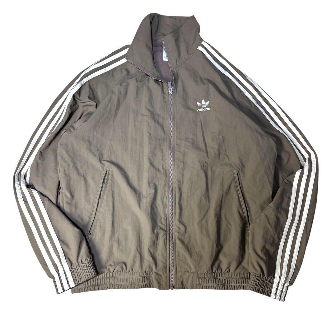 【美品】adidas WOVEN FBIRD トラックトップ ライトブラウン L 美品】adidas WOVEN FBIRD トラックトップ ライトブラウン L