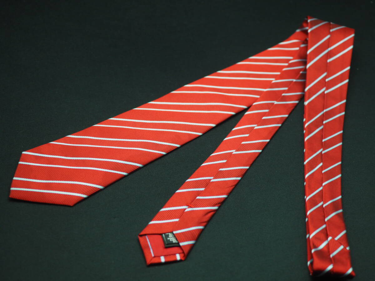 美品【HUGO BOSS ヒューゴ ボス】 F2065 赤系 SILK ブランド ネクタイ 古着 良品 転売 仕入_画像9