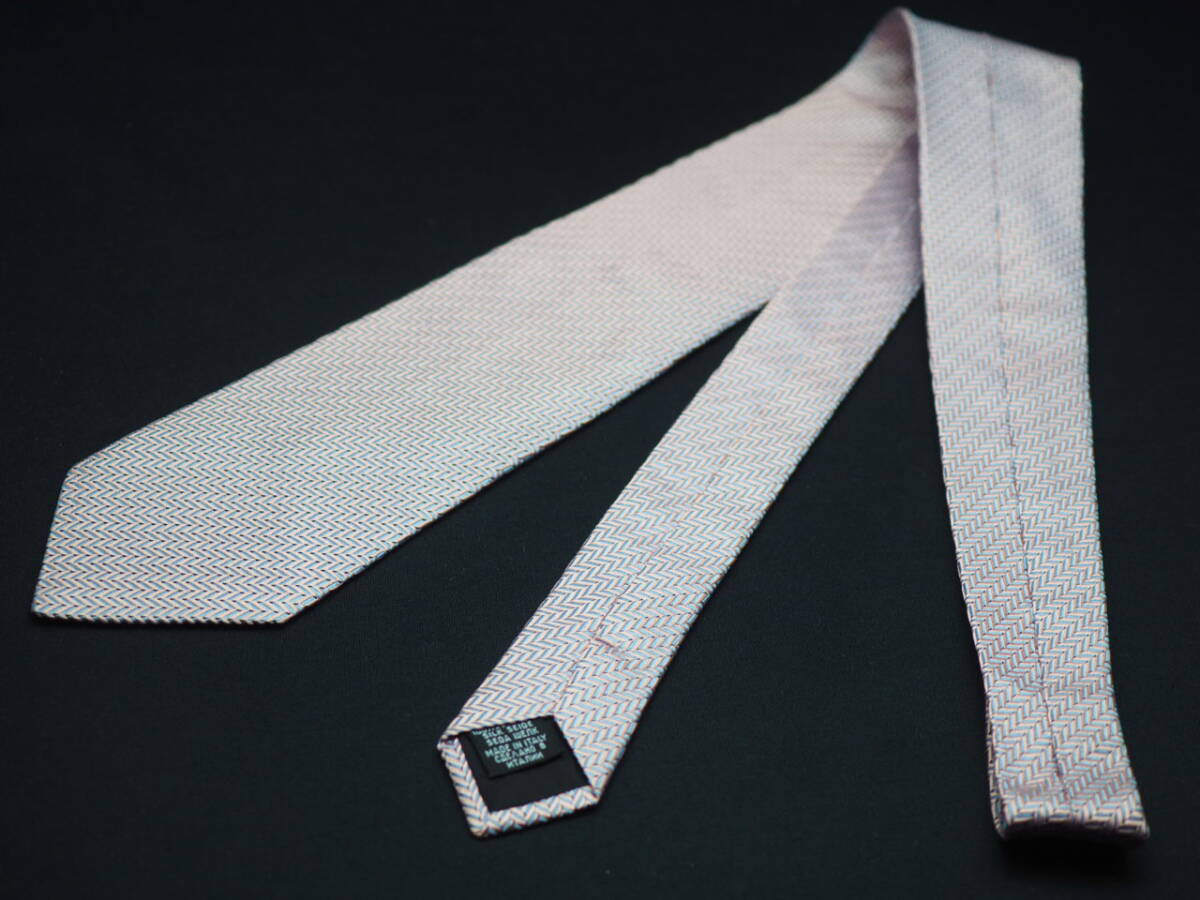 美品【HUGO BOSS ヒューゴ ボス】 F2269 薄ピンク系 SILK ブランド ネクタイ 古着 良品 転売 仕入_画像6