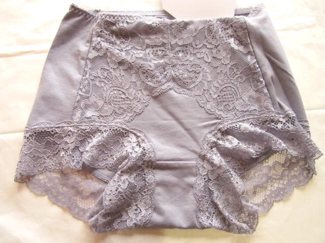 *送料無料*新品*L*スッキリeショーツ4枚*フロント部分生地2重でお腹スッキリ・綿たっぷり・履きこみ丈深め・マチ幅広め*アズ*_画像6