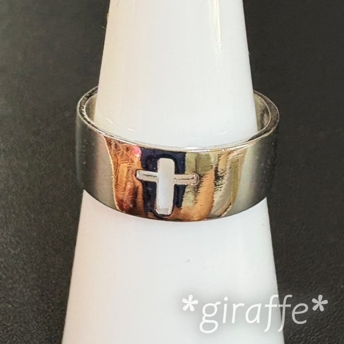 A928 匿名配送 指輪 レディース メンズ シルバー リング クロス 十字架 シンプル フリーサイズ サイズ調節可能 _画像3