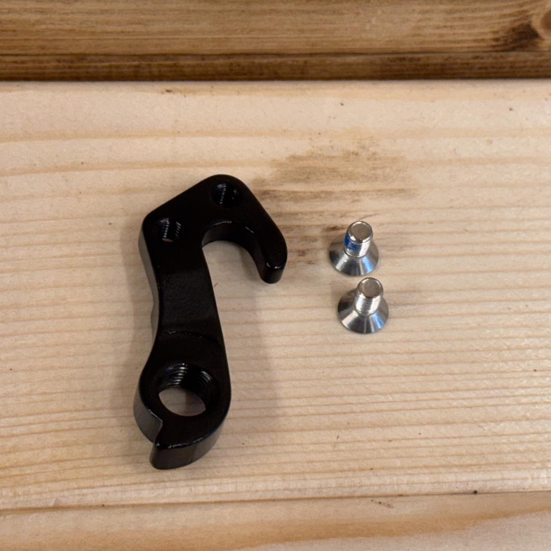 [新品]TREKトレック　リアディレーラーハンガー　リプレイスエンド