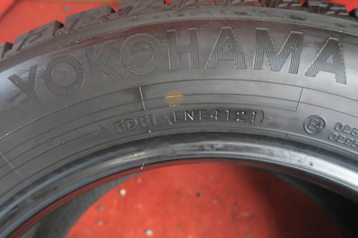 10AZ172 ★ スタッドレス タイヤ 4本 ★ 215/60R16 ヨコハマ ICE GUARD iG60 BLUEARTH ★ バリ山_画像6