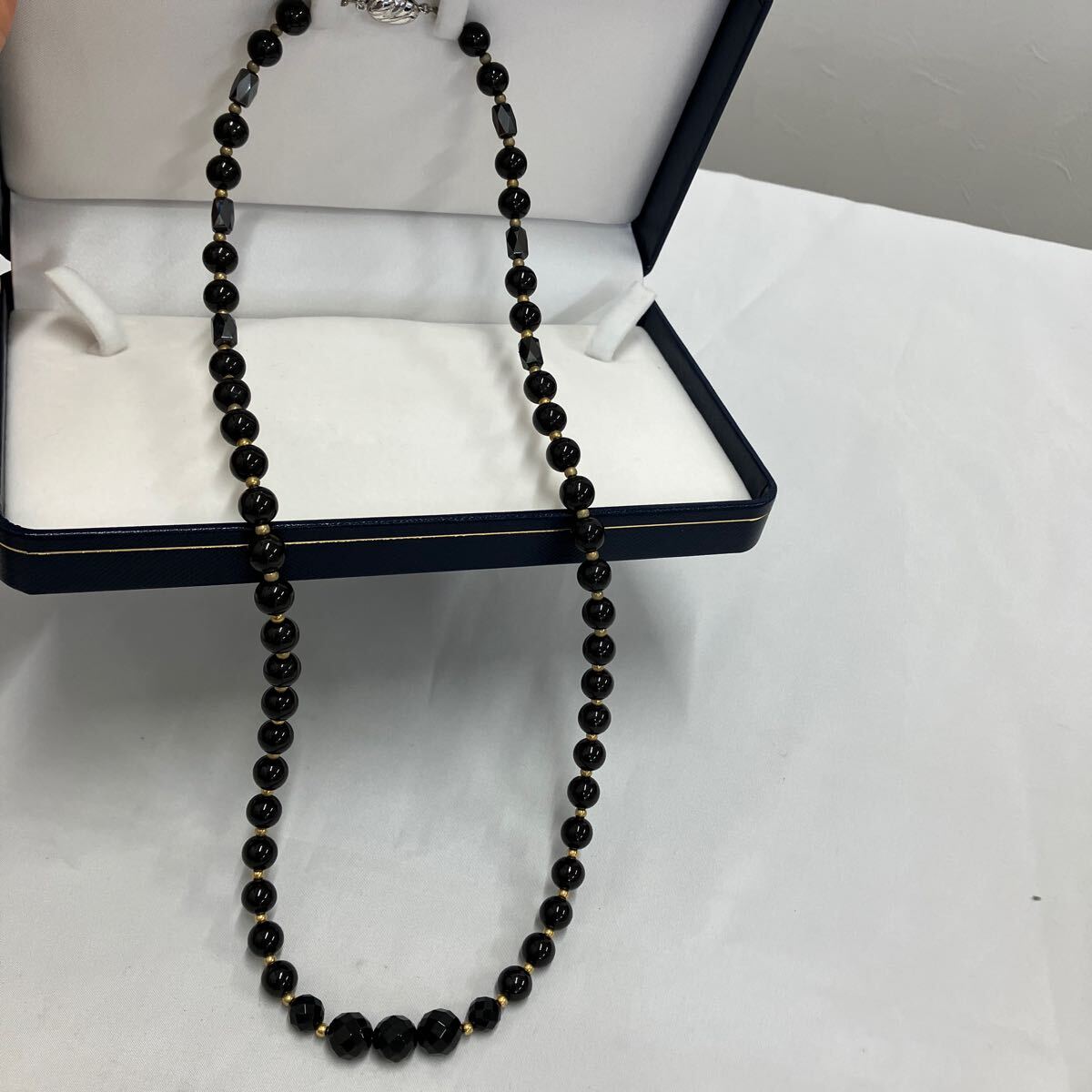 磁気ネックレス2本セット　アクセサリーとしても　ヘマタイト入　健康　磁気_画像2