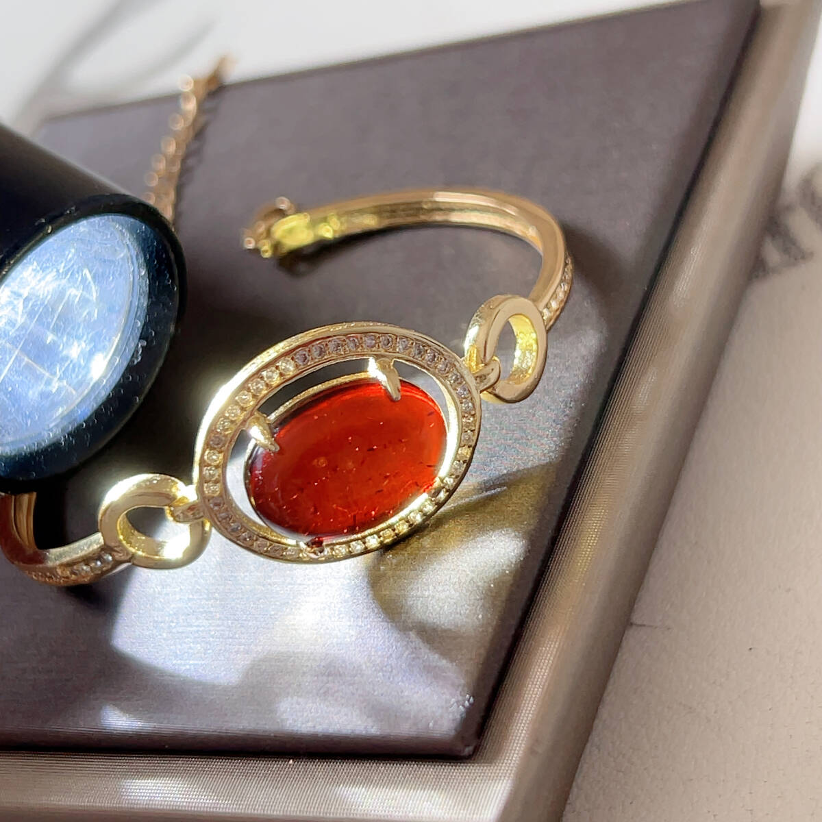 ◇ブラッドアンバー(琥珀)◇ブレスレット◇天然石◇パワーストーン◇巾着袋付き◇プレゼントにも040B91101 _画像4