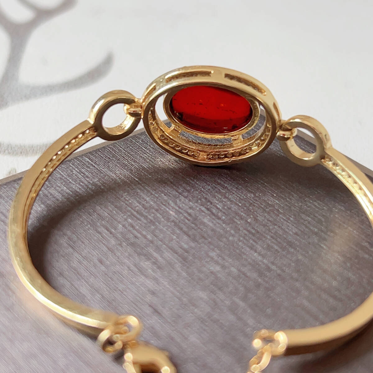 ◇ブラッドアンバー(琥珀)◇ブレスレット◇天然石◇パワーストーン◇巾着袋付き◇プレゼントにも040B91101 _画像3