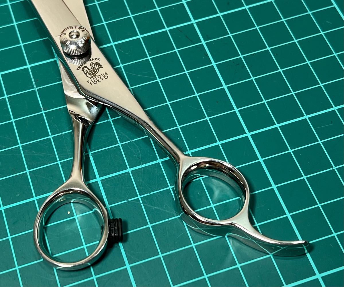 送料無料?。?TRADE MARK T.INOUE TOKYO NEW NIWATORI NA-001 SPECIAL シザー ハサミ 鋏 美容師 理容師 理容品