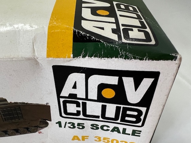 【丸-1880】(TK) AFVCLUB U.S.MARINE LVTP5A1 NAM 水陸両用装甲兵員輸送車 1/35スケール プラモデル 一部組立済み 現状品/(S)_画像10