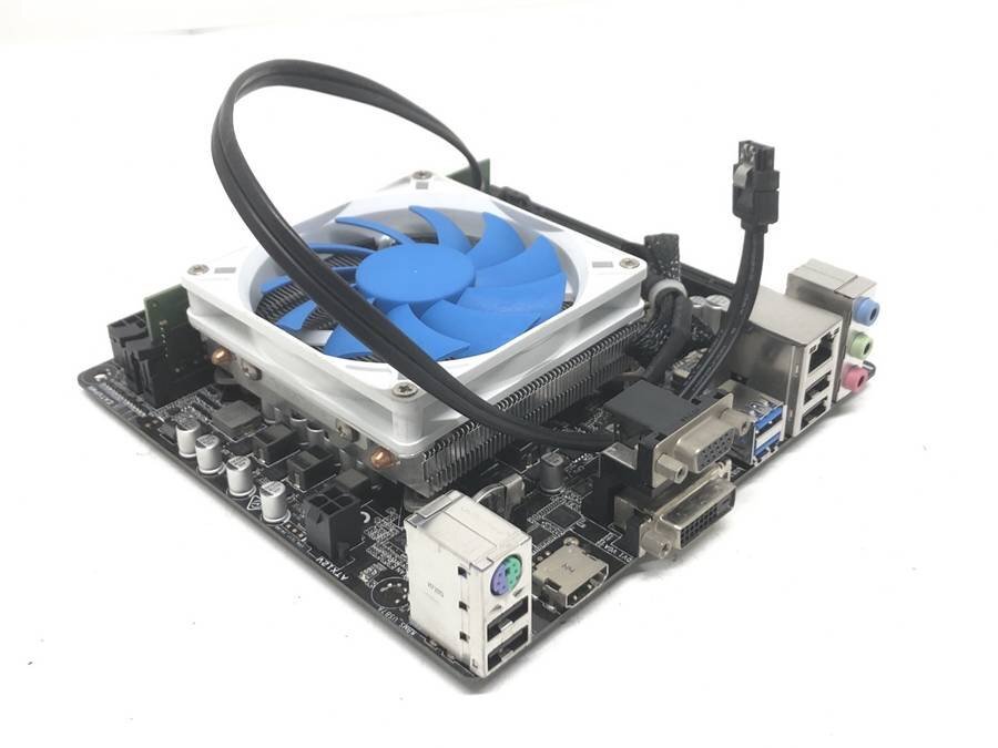 intel SR335 CORE i5-7500 3.40GHz CPU■現(xiàn)狀品