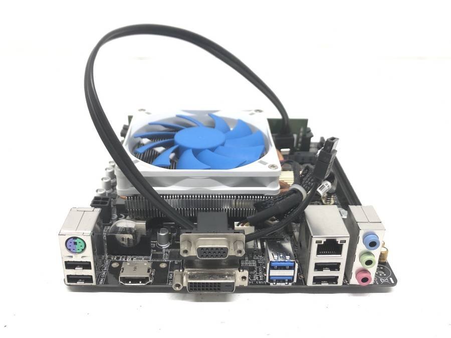 intel SR335 CORE i5-7500 3.40GHz CPU■現(xiàn)狀品