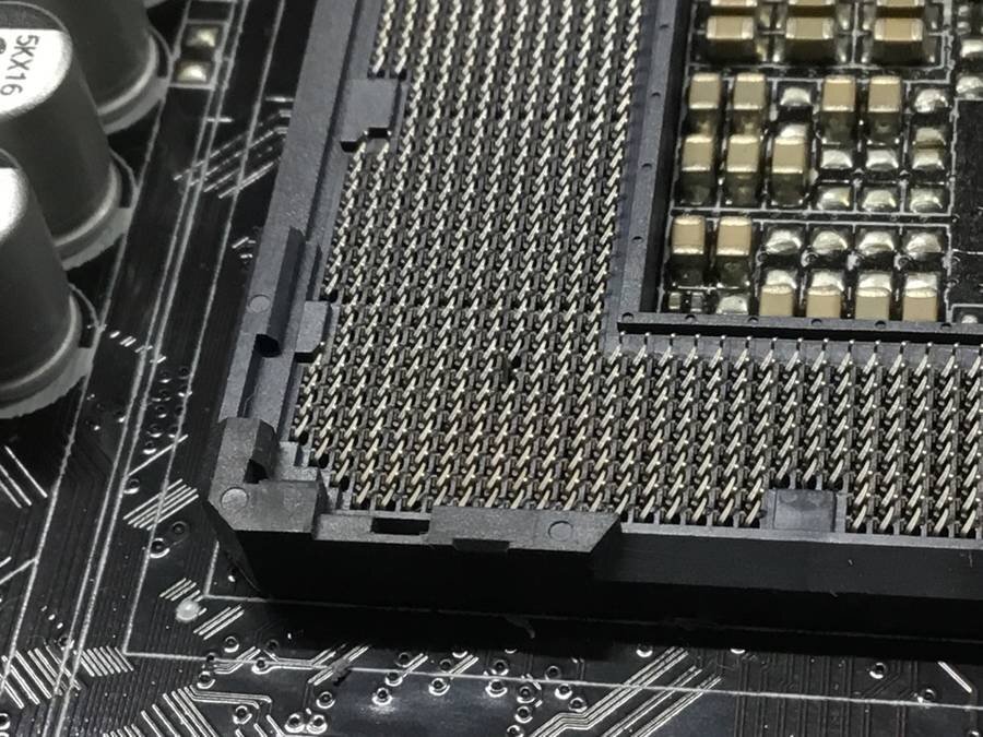 intel SR335 CORE i5-7500 3.40GHz CPU■現(xiàn)狀品