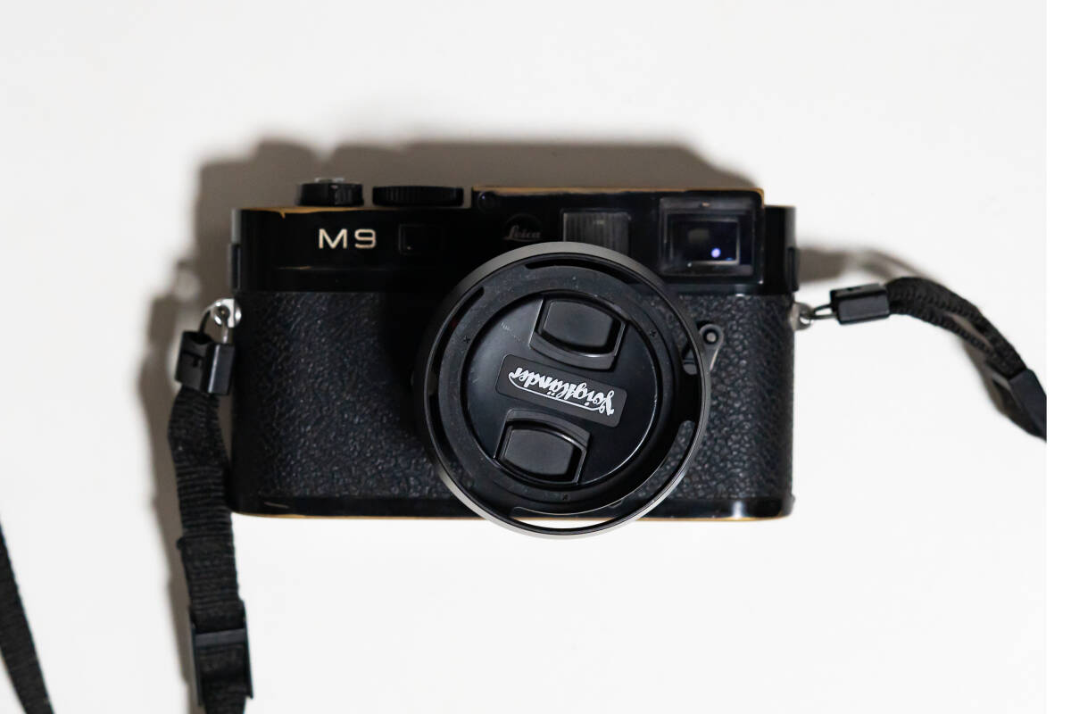 【動作確認済・美品・付属品全てあり】Leica M9 Black Paint (サービス:コシナ NOKTON CLASSIC 35mm F1.4付属)