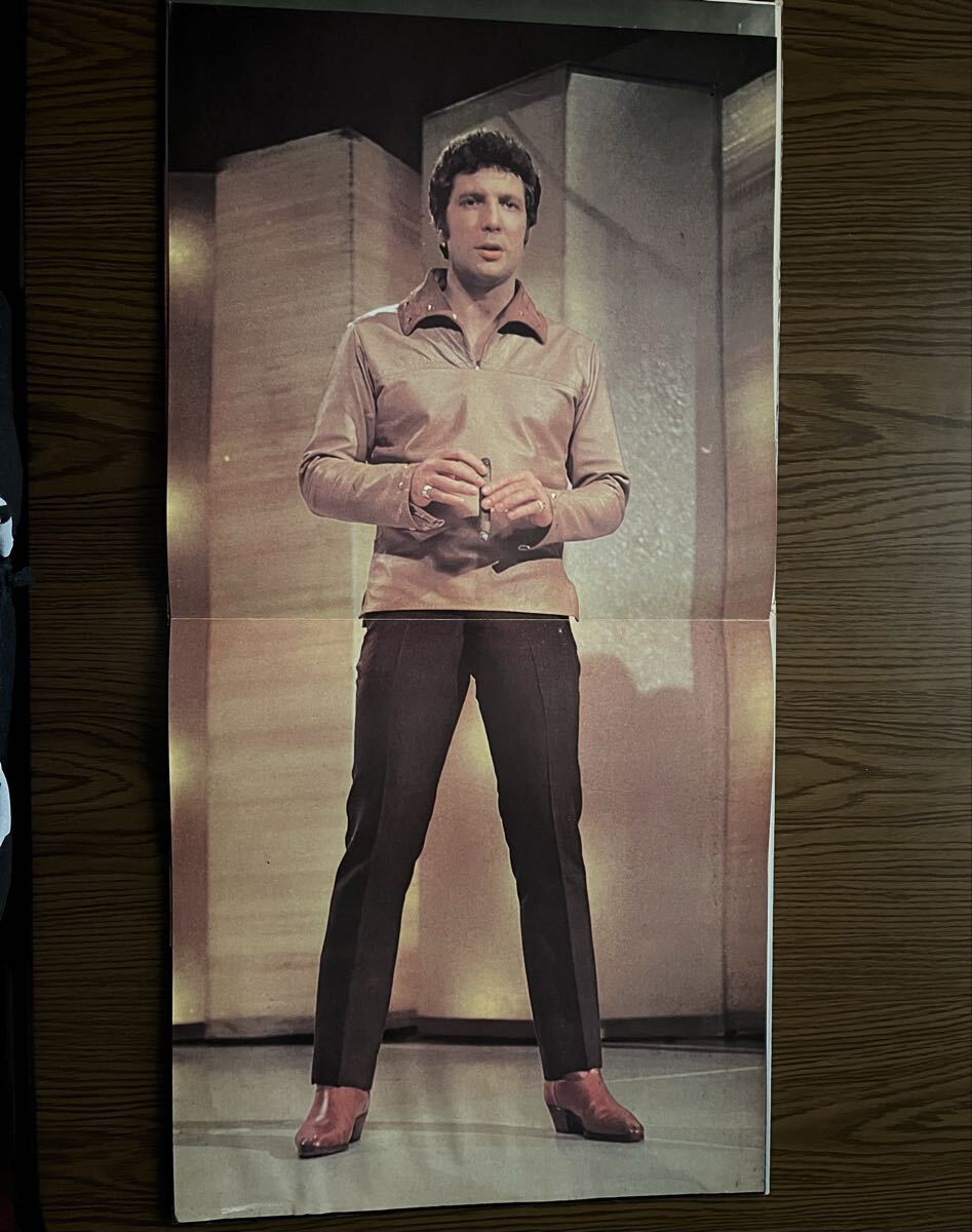 【再生良好】TOM JONES トム ジョーンズ Live in Las vegas GOLDEN PRIZE ゴールデン プライズ　LP レコード GP101 歌詞付_画像6