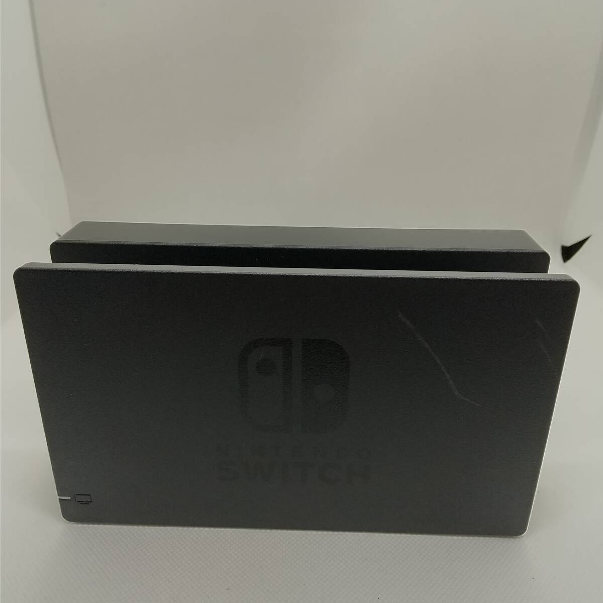 ③【任天堂純正品】Nintendo Switch 黒ドック＆純正ACアダプター